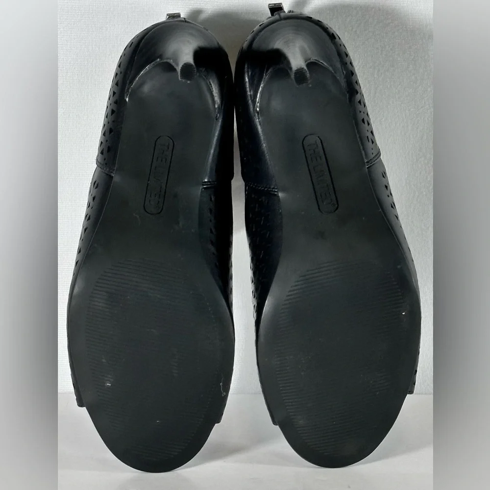 The Limited Lenra Pumps Open Toe Stiletto Back Zip Witchy Sexy Goth‎ Edgy Sz 8